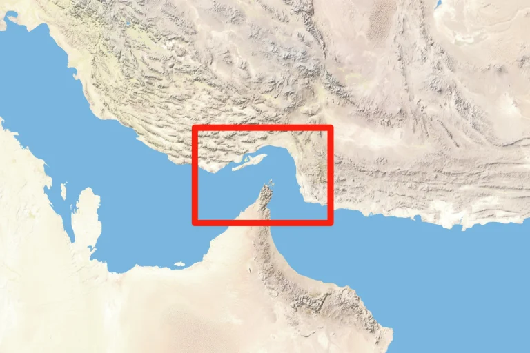 Persian Gulf Crisis Disrupts Shipping Across Strait of Hormuz