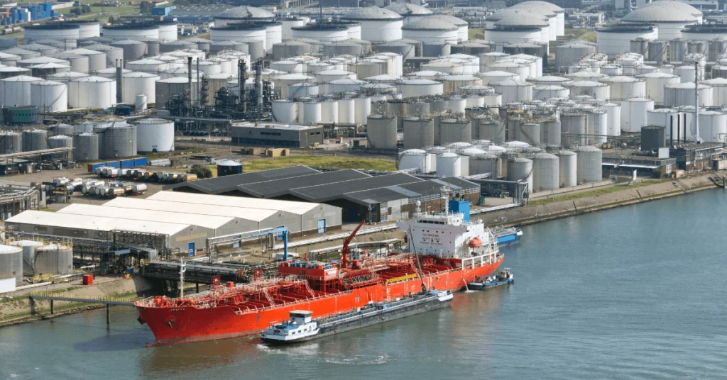Ammonia supply crisis impact on India showing fertilizer production infrastructure that depends on Gulf imports for over 80% of its ammonia requirements